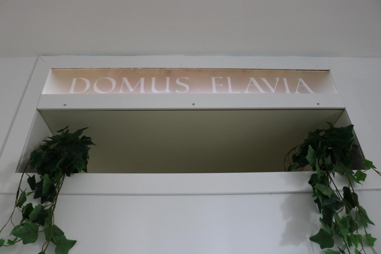 Вілла Domus Flavia Поццуолі Екстер'єр фото